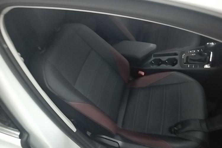 Used Volkswagen Bora 2020 1.5L Automatic Comfort Model Right Front Seat