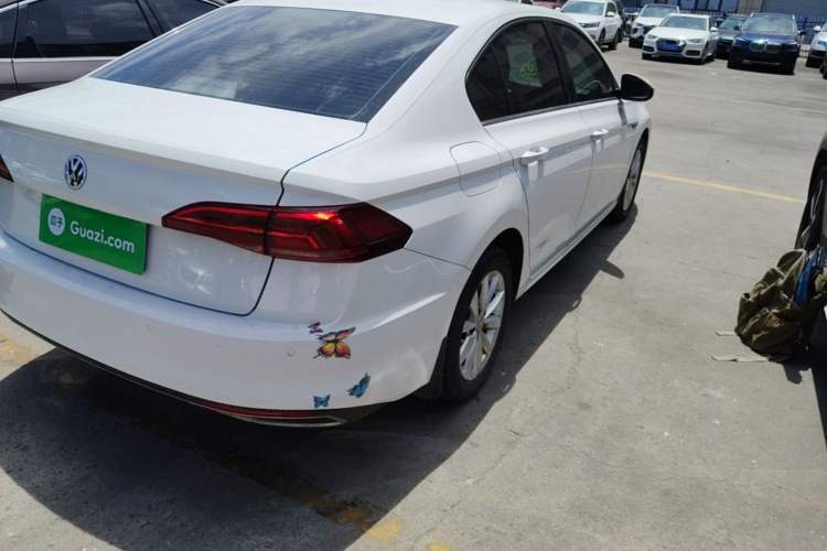 Used Volkswagen Bora 2020 1.5L Automatic Elite Version Right Rear Taillight