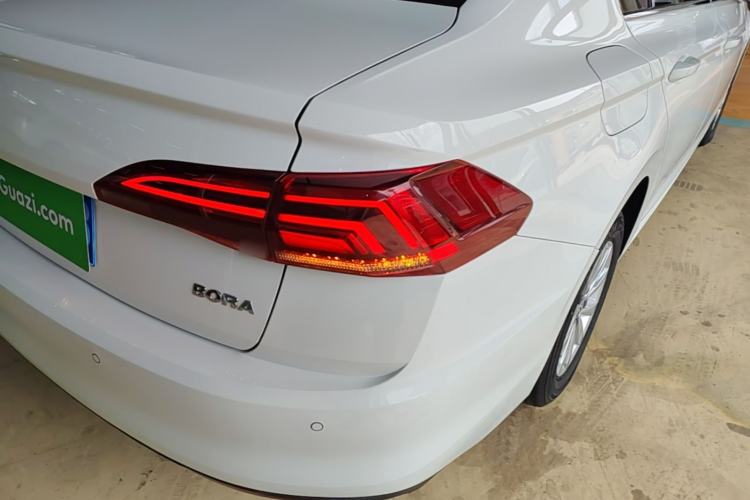 Used Volkswagen Bora 2020 1.5L Automatic Fashion Edition Right Rear Taillight