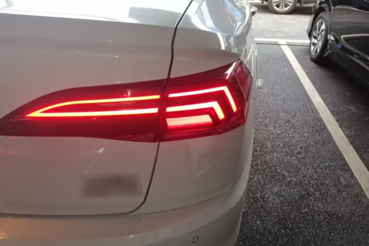 Used Volkswagen Bora 2020 280TSI DSG Elite Edition Right Rear Taillight