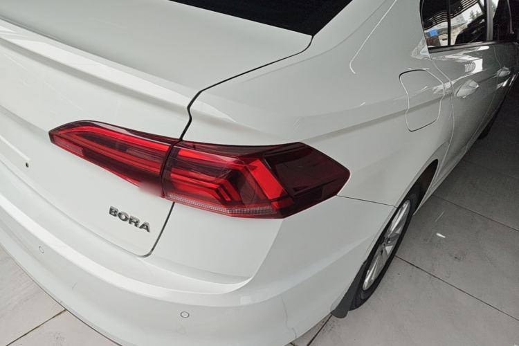 Used Volkswagen Bora 2020 1.5L Automatic Fashion Edition Right Rear Taillight
