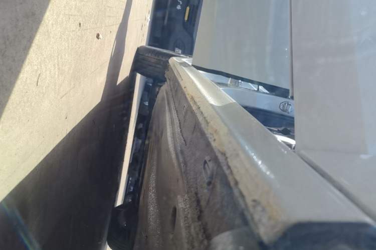 Used Volkswagen Bora 2020 1.5L Automatic Elite Version Right Side Sill