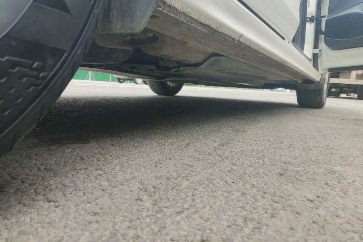 Used Volkswagen Bora 2020 1.5L Automatic Fashion Edition Right Side Sill