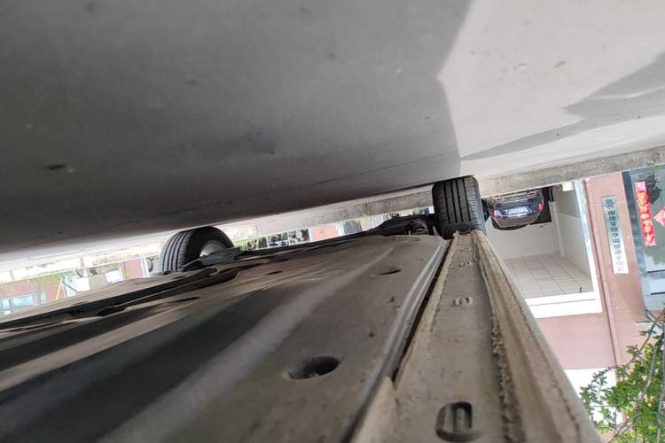 Used Volkswagen Bora 2020 1.5L Automatic Comfort Model Right Side Sill