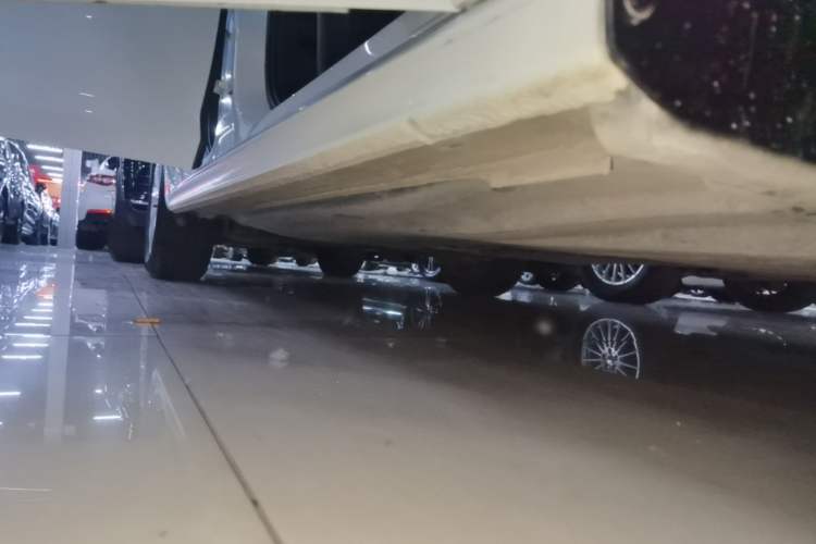 Used Volkswagen Bora 2020 1.5L Automatic Elite Version Right Side Sill