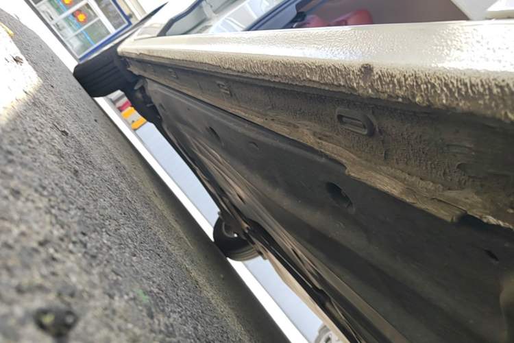 Used Volkswagen Bora 2020 1.5L Automatic Fashion Edition Right Side Sill