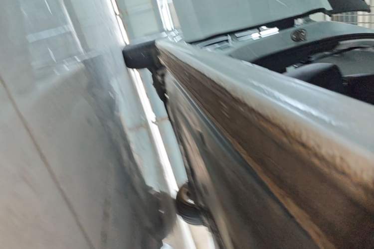 Used Volkswagen Bora 2020 1.5L Automatic Fashion Edition Right Side Sill