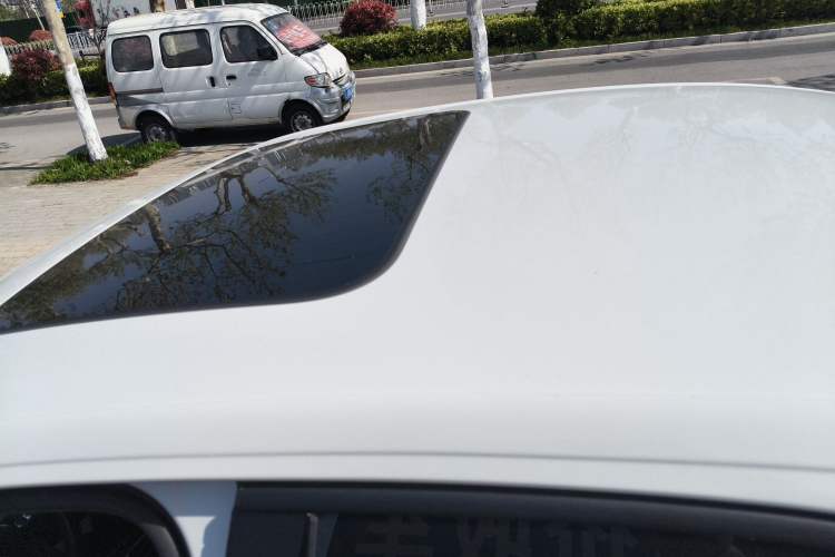 Used Volkswagen Bora 2020 1.5L Automatic Comfort Model Roof