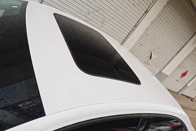 Used Volkswagen Bora 2020 1.5L Automatic Comfort Model Roof