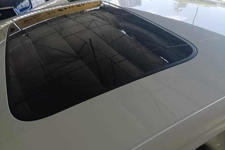 Used Volkswagen Bora 2020 1.5L Automatic Elite Version Roof
