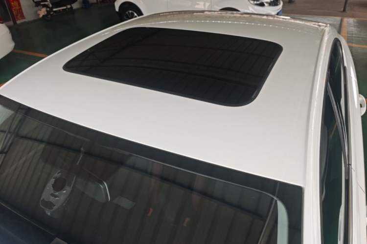 Used Volkswagen Bora 2020 1.5L Automatic Comfort Model Roof
