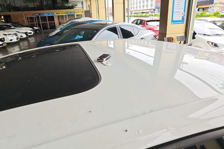 Used Volkswagen Bora 2020 1.5L Automatic Elite Version Roof