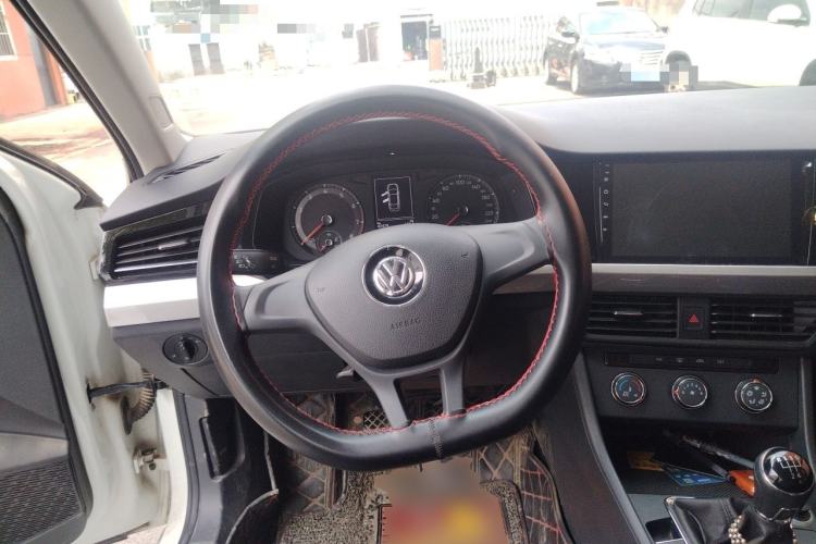 Used Volkswagen Bora 2020 1.5L Manual Fashion Edition Steering Wheel