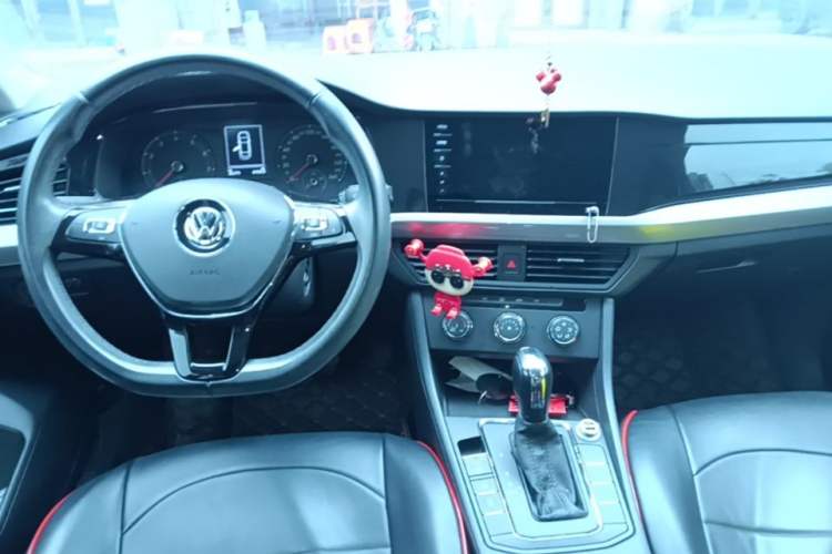 Used Volkswagen Bora 2020 1.5L Automatic Fashion Edition Steering Wheel