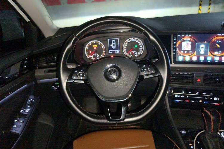 Used Volkswagen Bora 2020 280TSI DSG Elite Edition Steering Wheel