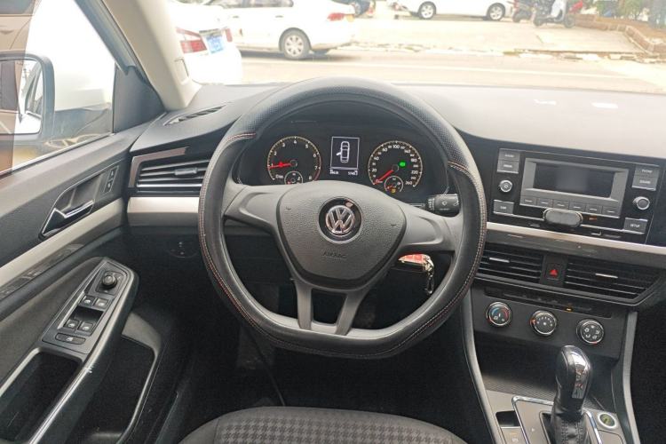 Used Volkswagen Bora 2020 1.5L Automatic Fashion Edition Steering Wheel