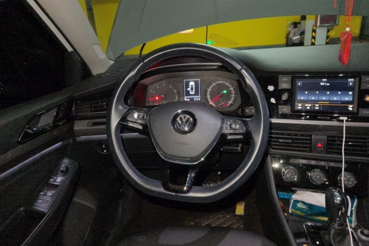Used Volkswagen Bora 2020 1.5L Automatic Comfort Model Steering Wheel
