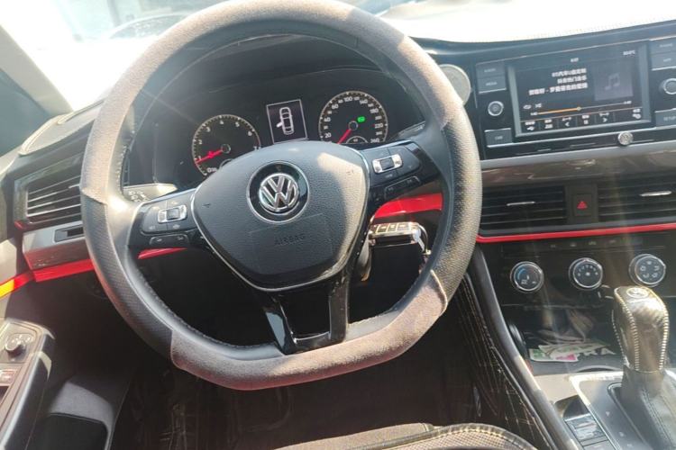 Used Volkswagen Bora 2020 1.5L Automatic Comfort Model Steering Wheel