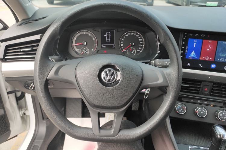 Used Volkswagen Bora 2020 1.5L Automatic Fashion Edition Steering Wheel