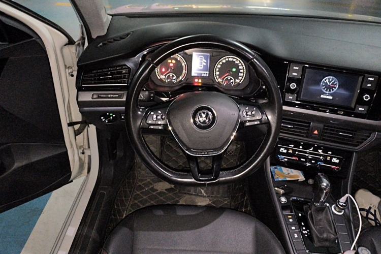 Used Volkswagen Bora 2020 1.5L Automatic Elite Version Steering Wheel