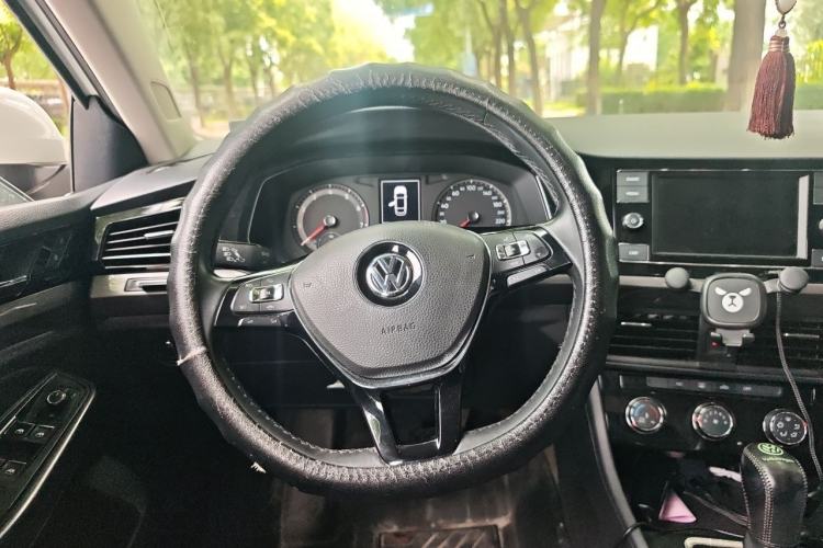 Used Volkswagen Bora 2020 1.5L Automatic Comfort Model Steering Wheel