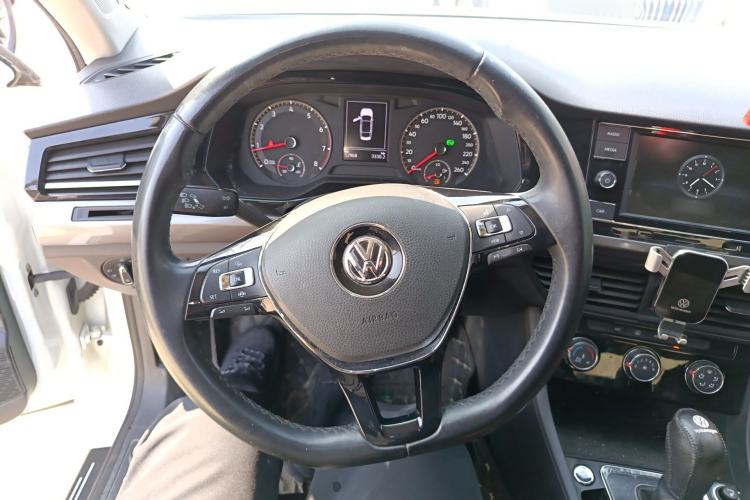 Used Volkswagen Bora 2020 1.5L Automatic Comfort Model Steering Wheel