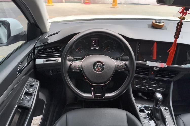 Used Volkswagen Bora 2020 1.5L Automatic Elite Version Steering Wheel