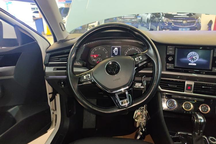 Used Volkswagen Bora 2020 1.5L Automatic Comfort Model Steering Wheel