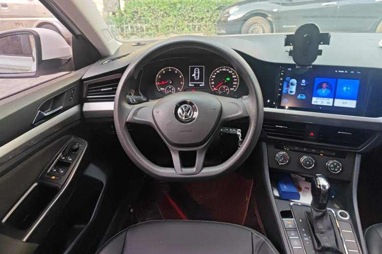 Used Volkswagen Bora 2020 1.5L Automatic Fashion Edition Steering Wheel