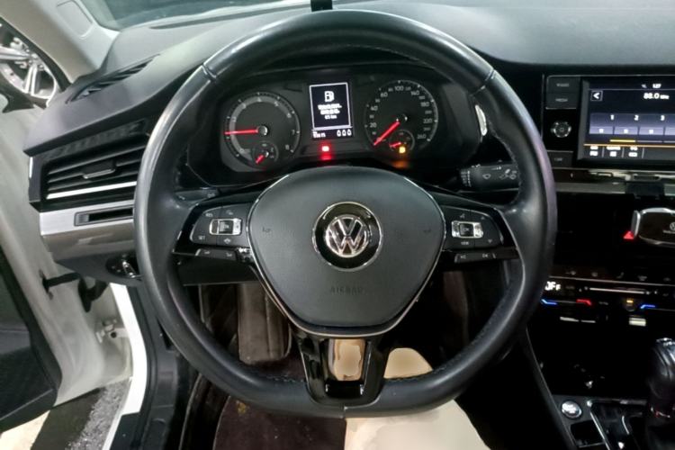 Used Volkswagen Bora 2020 280TSI DSG Elite Edition Steering Wheel