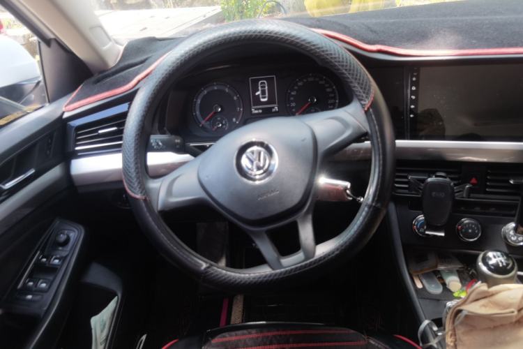 Used Volkswagen Bora 2020 1.5L Manual Fashion Edition Steering Wheel