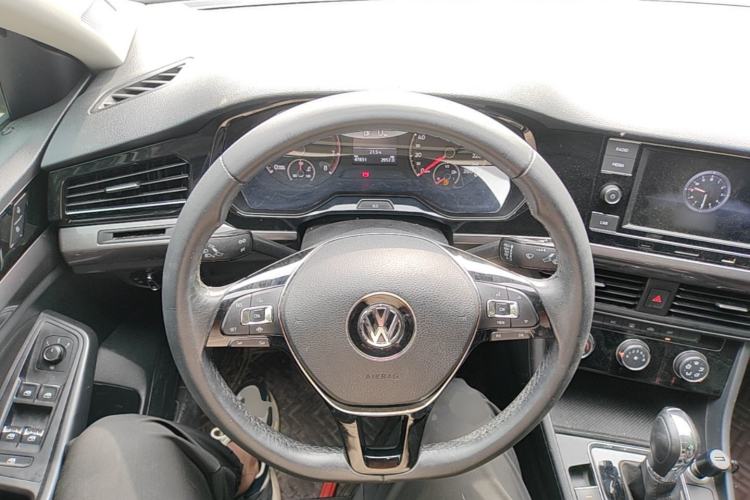 Used Volkswagen Bora 2020 1.5L Automatic Comfort Model Steering Wheel
