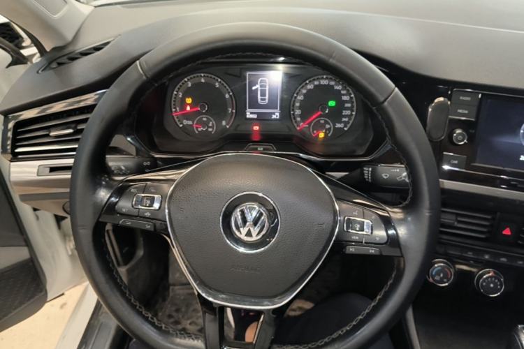 Used Volkswagen Bora 2020 1.5L Automatic Comfort Model Steering Wheel