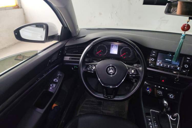 Used Volkswagen Bora 2020 1.5L Automatic Comfort Model Steering Wheel