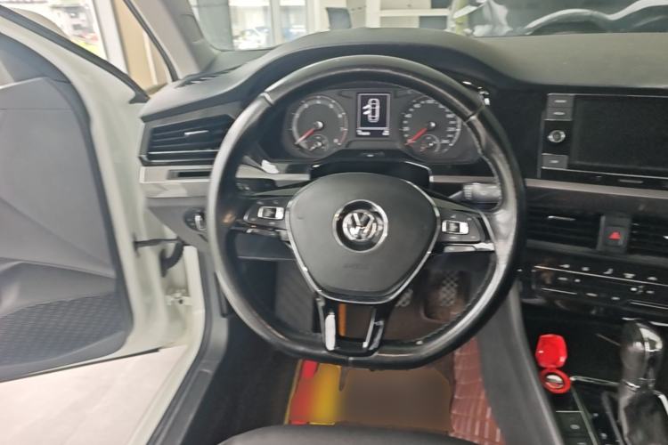 Used Volkswagen Bora 2020 1.5L Automatic Elite Version Steering Wheel