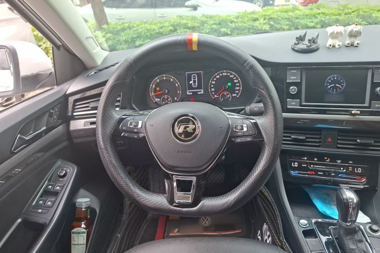 Used Volkswagen Bora 2020 280TSI DSG Elite Edition Steering Wheel