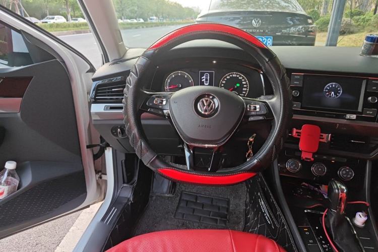 Used Volkswagen Bora 2020 1.5L Automatic Comfort Model Steering Wheel