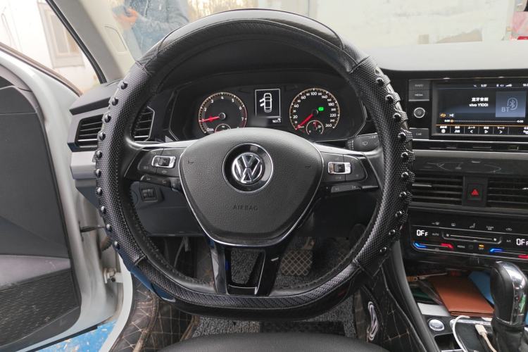 Used Volkswagen Bora 2020 1.5L Automatic Elite Version Steering Wheel