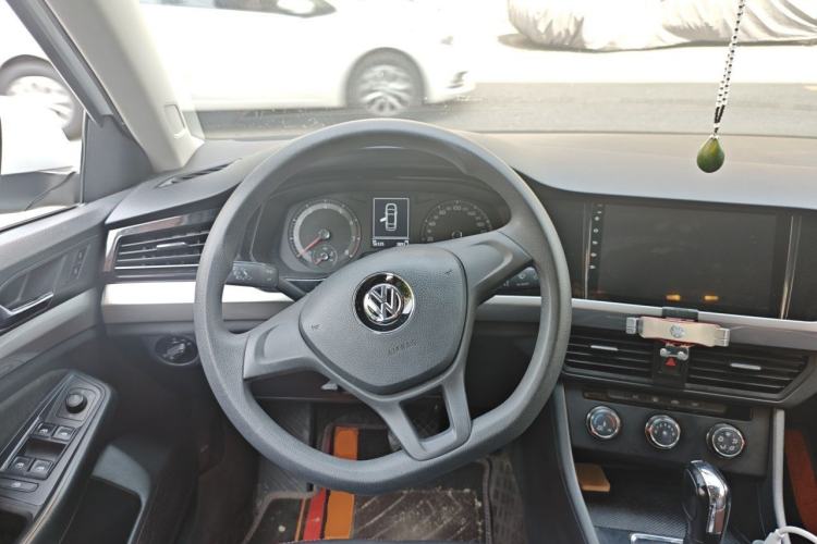 Used Volkswagen Bora 2020 1.5L Automatic Fashion Edition Steering Wheel
