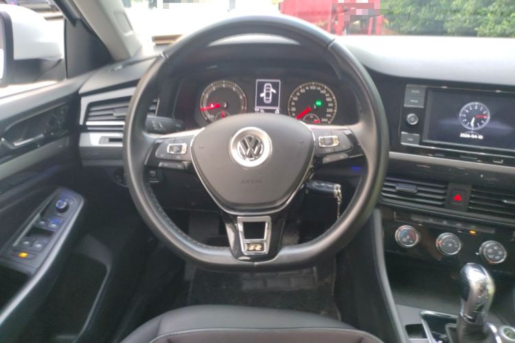 Used Volkswagen Bora 2020 1.5L Automatic Comfort Model Steering Wheel