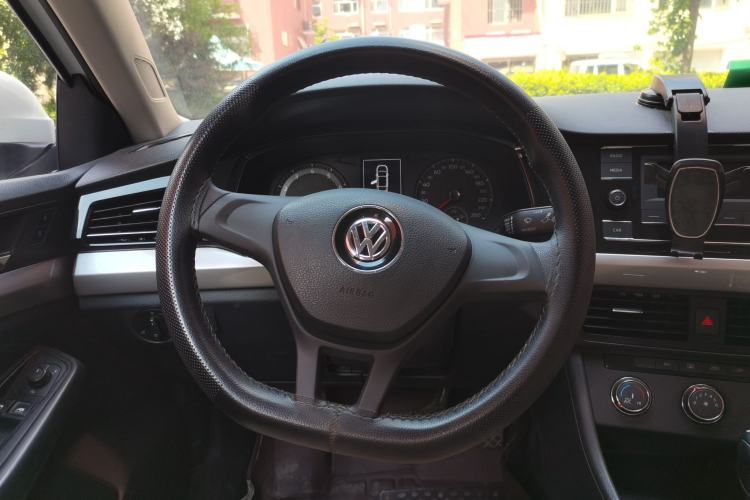 Used Volkswagen Bora 2020 1.5L Automatic Fashion Edition Steering Wheel