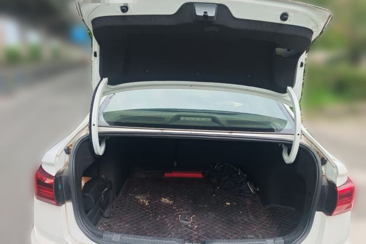 Used Volkswagen Bora 2020 1.5L Automatic Fashion Edition Trunk