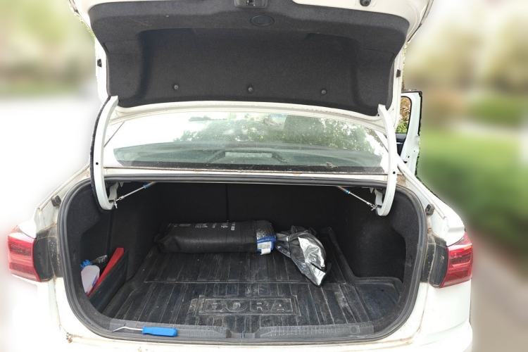 Used Volkswagen Bora 2020 1.5L Automatic Comfort Model Trunk