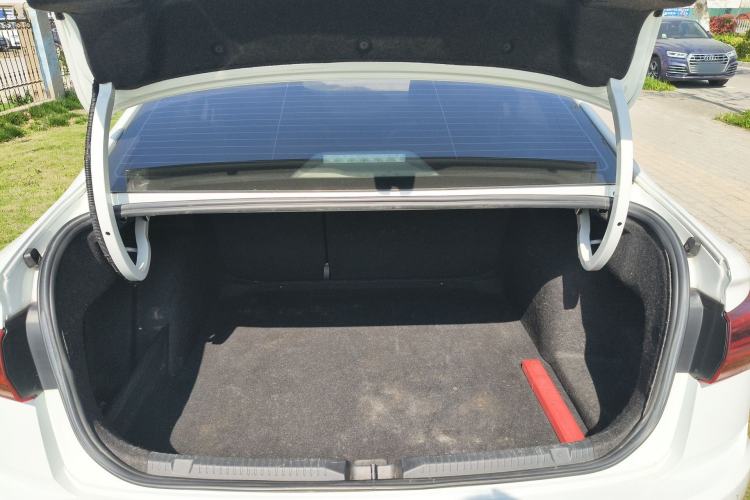 Used Volkswagen Bora 2020 1.5L Automatic Comfort Model Trunk