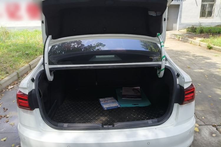 Used Volkswagen Bora 2020 1.5L Automatic Elite Version Trunk