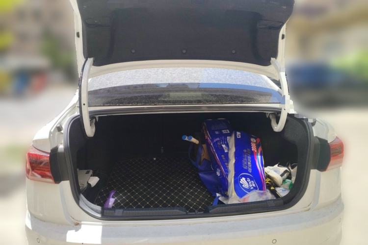Used Volkswagen Bora 2020 1.5L Automatic Fashion Edition Trunk