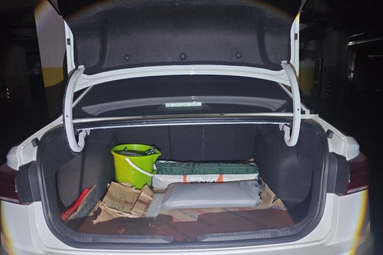Used Volkswagen Bora 2020 1.5L Automatic Elite Version Trunk