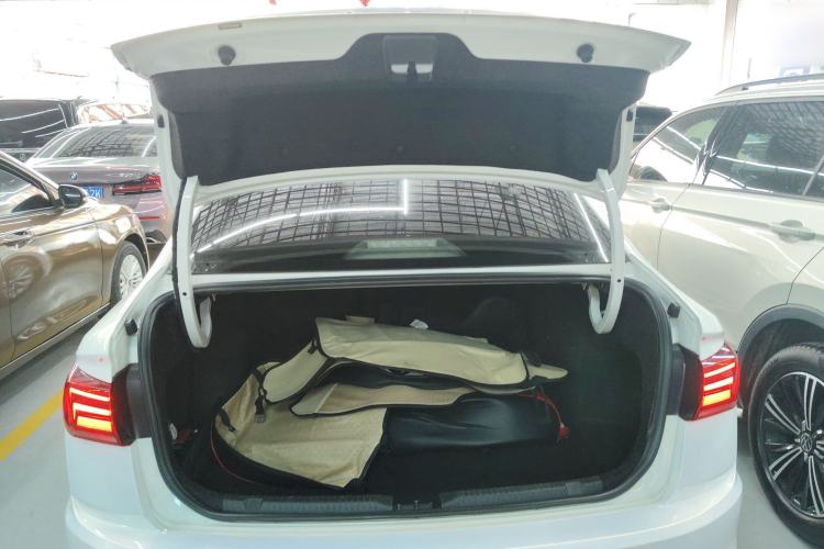 Used Volkswagen Bora 2020 1.5L Automatic Comfort Model Trunk