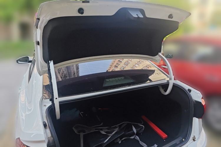 Used Volkswagen Bora 2020 1.5L Automatic Fashion Edition Trunk
