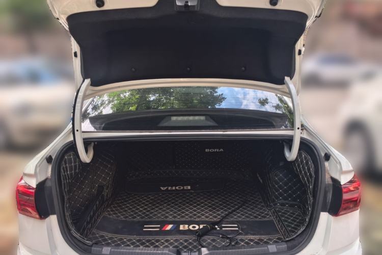 Used Volkswagen Bora 2020 1.5L Automatic Elite Version Trunk